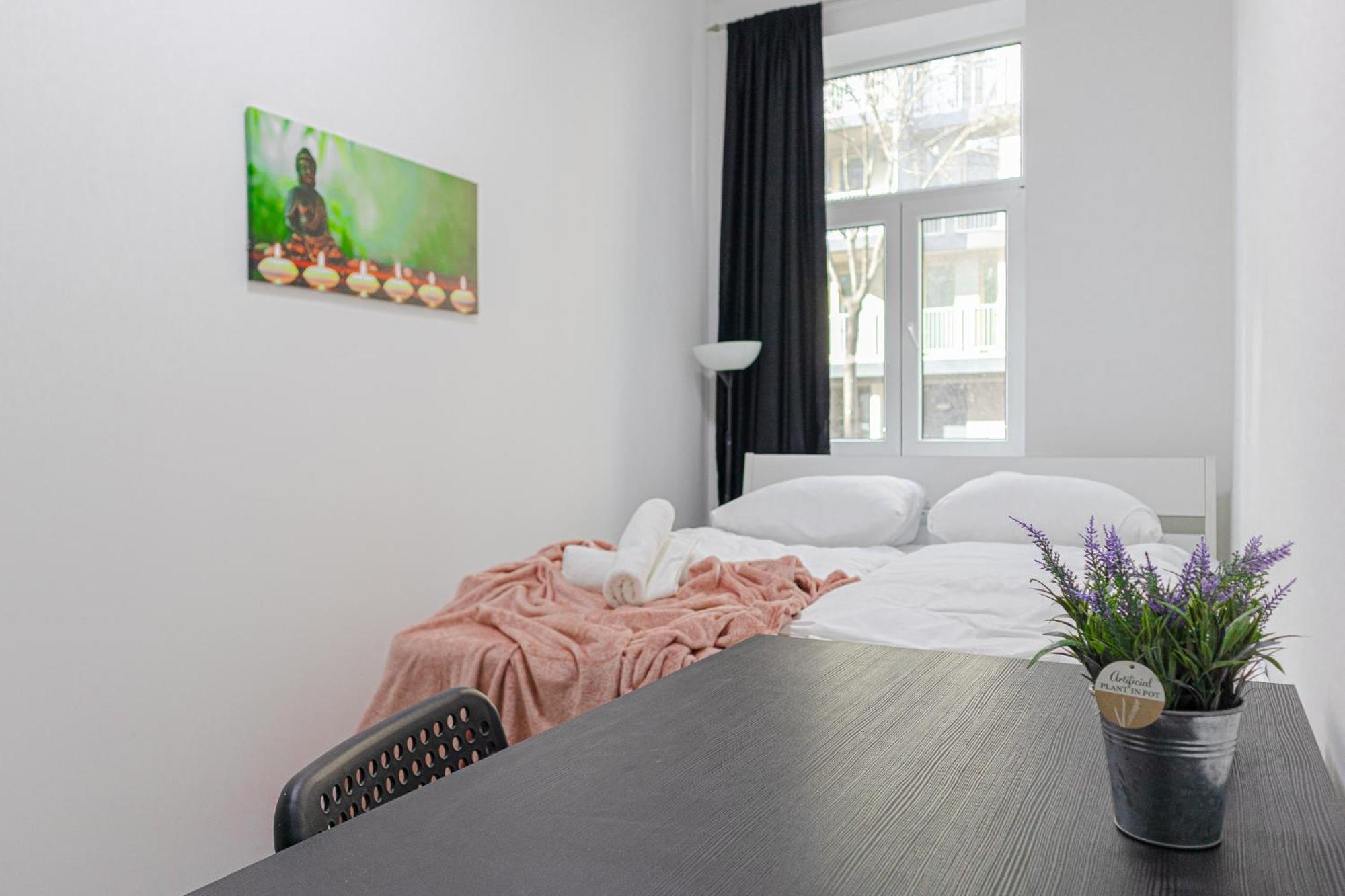 Affordable 5-Br Shared Apartment / Enkplatz U3 Getaway Wina Bagian luar foto